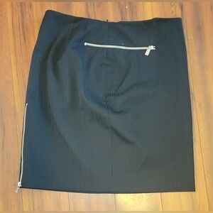 MICHAEL KORS Women's Black Lined Pencil Skirt With Front And Side Zipper Accents